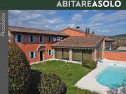 Case e ville in vendita di 300 m² in Via Bosco