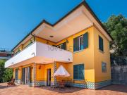 Case e ville in vendita di 300 m² in Via C. Colombo, 3