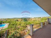 Case e ville in vendita di 300 m² in Via Calvario