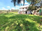 Case e ville in vendita di 300 m² in Via Cimitile, 46