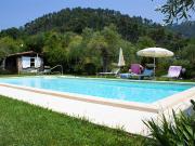 Case e ville in vendita di 300 m² in Via del Giardino