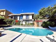 Case e ville in vendita di 300 m² in Via della...