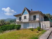 Case e ville in vendita di 300 m² in Via della...