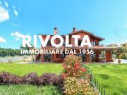 Case e ville in vendita di 300 m² in Via delle Chimere