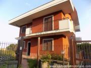 Case e ville in vendita di 300 m² in Via don luigi sturzo