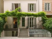 Case e ville in vendita di 300 m² in Via Francesco Nullo, 9