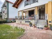 Case e ville in vendita di 300 m² in Via Galileo Galilei, 9