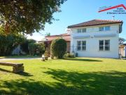 Case e ville in vendita di 300 m² in Via Guido Cantelli