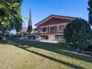 Case e ville in vendita di 300 m² in Via le Garognole