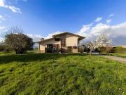 Case e ville in vendita di 300 m² in Via Mascagni