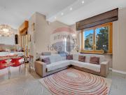 Case e ville in vendita di 300 m² in Via Milano