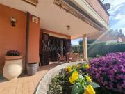 Case e ville in vendita di 300 m² in Via Montiglioni