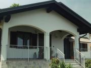 Case e ville in vendita di 300 m² in Via Navellana