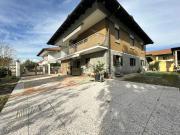 Case e ville in vendita di 300 m² in Via Orco, 50