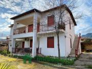 Case e ville in vendita di 300 m² in Via Piani 39