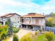 Case e ville in vendita di 300 m² in Via Rio Salto I, 120