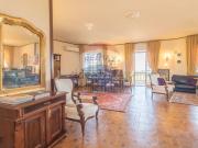 Case e ville in vendita di 300 m² in Via Roma, 25