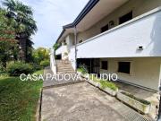 Case e ville in vendita di 300 m² in Via Roma