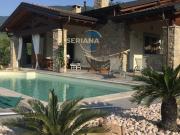 Case e ville in vendita di 300 m² in Via San Benedetto