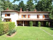 Case e ville in vendita di 300 m² in Via san cerbone