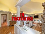 Case e ville in vendita di 300 m² in Via Sergio Amidei