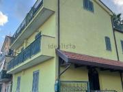 Case e ville in vendita di 300 m² in Via Solferino, 39