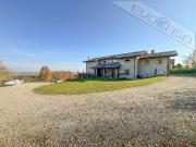 Case e ville in vendita di 300 m² in Via Torriana Antica