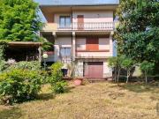 Case e ville in vendita di 300 m² in Viale Antonio...