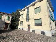 Case e ville in vendita di 300 m² in Viale Virgilio