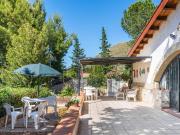 Case e ville in vendita di 301 m² in Strada Fraginesi...