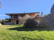 Case e ville in vendita di 303 m² in Strada Nascosa
