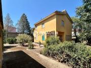 Case e ville in vendita di 303 m² in Via R. Margherita, 6