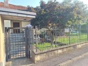 Case e ville in vendita di 305 m² in Via Caravaggio, 22