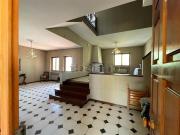 Case e ville in vendita di 305 m² in Via E. Berlinguer