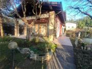 Case e ville in vendita di 305 m² in Via L. Gasparotto