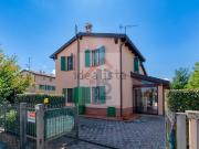 Case e ville in vendita di 305 m² in Via Mori