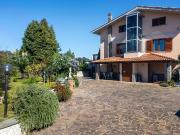 Case e ville in vendita di 306 m² in Via Colonnella