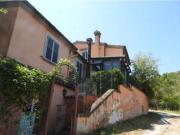 Case e ville in vendita di 307 m² in Contrada De Contro, 151