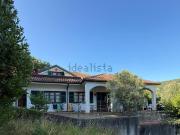 Case e ville in vendita di 307 m² in Via Barletti, 1