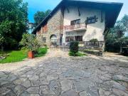 Case e ville in vendita di 308 m² in Via Sant&apos...