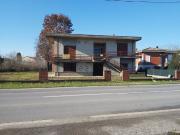 Case e ville in vendita di 309 m² in Via Dante Alighieri, 1