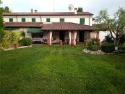 Case e ville in vendita di 310 m²