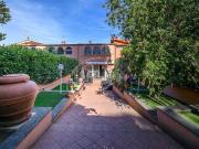 Case e ville in vendita di 310 m² in Via della Giustiniana