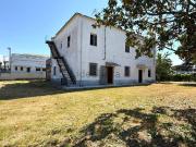 Case e ville in vendita di 310 m² in Via San F. Circeo, 900