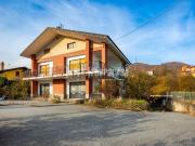 Case e ville in vendita di 310 m² in Via Selvaggio