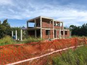 Case e ville in vendita di 310 m² in Via Siena, 33