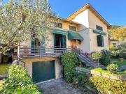 Case e ville in vendita di 310 m² in Via Val di...