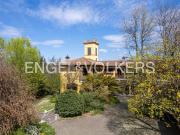 Case e ville in vendita di 313 m² in Via P. F. Calvi, 54