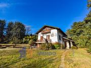 Case e ville in vendita di 314 m² in Strada Paniasso, 3