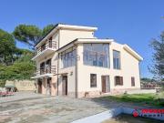 Case e ville in vendita di 315 m² in Strada V